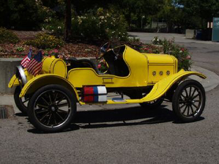 1920 Model T Ford fitted with a WACO Body